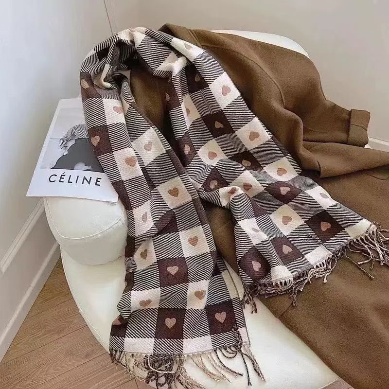 Viral-Style Two-Tone Heart Check Cashmere Scarf – Versatile, Soft and Cozy Large Shawl & Neck Warmer for Women, Ideal for Winter